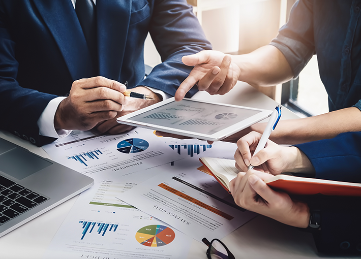CTA3-How-Conversational-Analytics-can-help-turn-leads-into-customers-Blog-Thumbnail-710x510