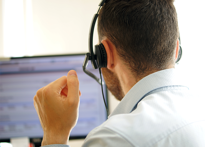 How-to-Avoid-the-Pitfalls-of-Playing-Phone-Tag-with-Prospects-Blog-Thumbnail-710x510-1